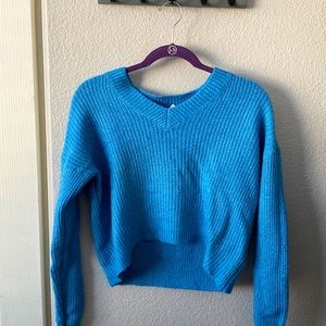 size medium soft knit cropped sweater